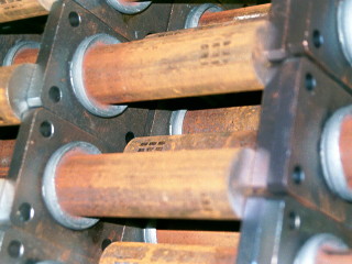 Welle auf Platte reibgeschweißt